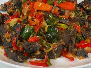 Masak Masak : Paru Batokok Khas Sumatera Barat yang Nendang Pedasnya