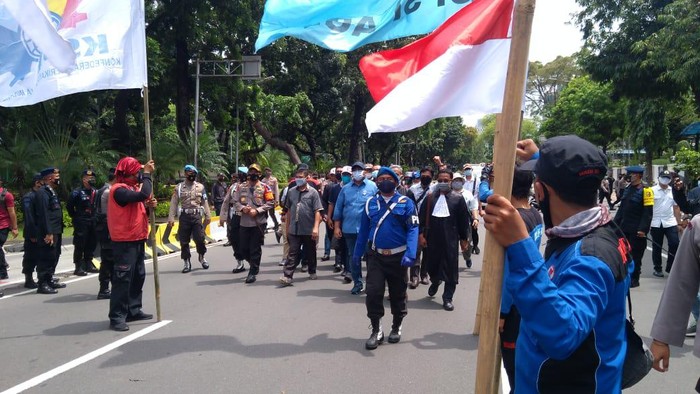 Polisi Izinkan 200 Massa Buruh Menuju ke MK