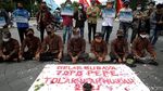Protes Kenaikan UMP, Buruh di Yogyakarta Gelar Aksi Teatrikal