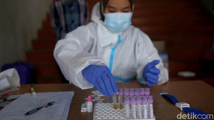 Sebaran Virus Corona Indonesia 4 November: 3.356 Kasus Baru, 768 dari DKI