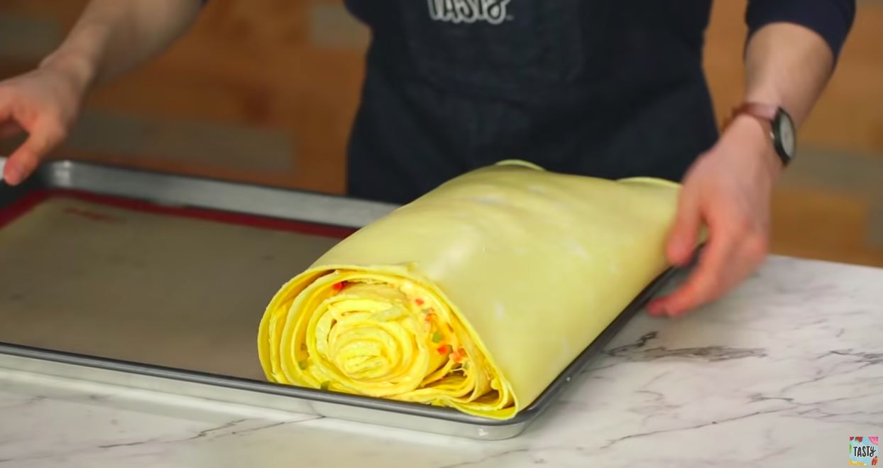 Rekor Omelet Jumbo, Dibuat dari 60 hingga 145 Ribu Telur Ayam!