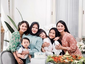Innalillahi, Ibunda Ririn Ekawati Meninggal Dunia
