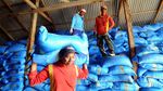 Balada Petani Garam di Indonesia