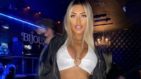 Chloe Ferry pun kesal dan merasa dirinya ditargetkan oleh petugas karena dianggap sebagai selebriti yang banyak uang. Dok. Instagram/chloegshore1