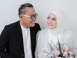 Intip 6 Gaya Mesra Sule dan Nathalie Holscher, Bak Foto Prewedding