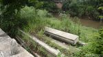Jalan Inspeksi Ciliwung-Condet yang Mati Suri