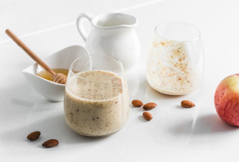 Manfaat Sehat dan Resep Mudah Membuat Susu Kurma Sendiri