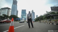 Selain menambah CCTV Polisi juga bekerja sama dengan dinas terkait seperti Dishub dan Satpol PP.