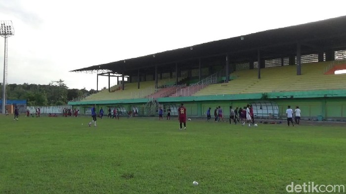Stadion BJ Habibie