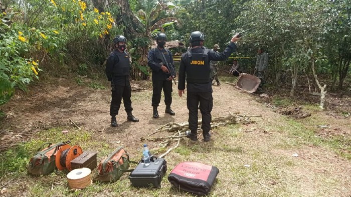 Tim Jibom Lakukan Disposal Terhadap Mortir yang Ditemukan Warga di Tapanuli Utara