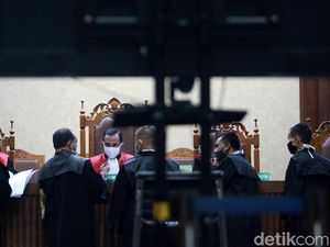 Kasus Suap Fatwa MA, Andi Irfan Divonis 6 Tahun Penjara
