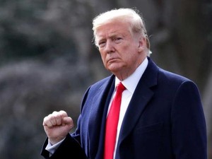 Trump Luapkan Kemarahan via Twitter: Hentikan Penghitungan!