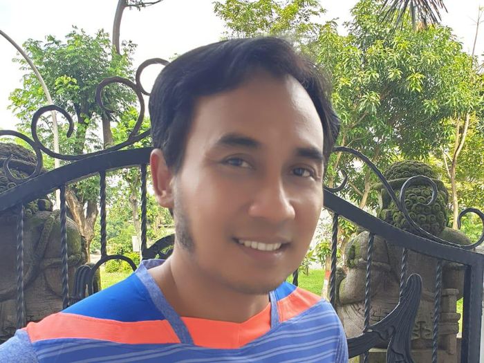 Ari Wibowo Ari Wibowo