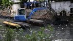 Cegah Banjir, Kali Sentiong Dikeruk