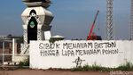 Grafiti Ini Sindir Pembangunan di Bandung
