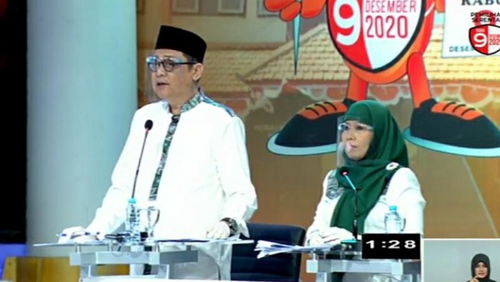 kelana aprilianto-dwi astutik