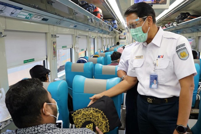 kereta api