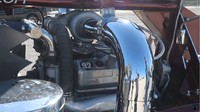 Dapur pacu Tower Trike dipercayakan pada mesin Turbocharged Silver 6V92 Detroit Diesel. Mesin tersebut memiliki kemampuan untuk menyemburkan tenaga sebesar 335 hp dan torsi 1.020 lb-ft yang disempurnakan oleh V-Block Supercharged. Hasilnya motor dapat melaju sampai kecepatan 135 kpj. Foto: Youtube: Bikes and Beards