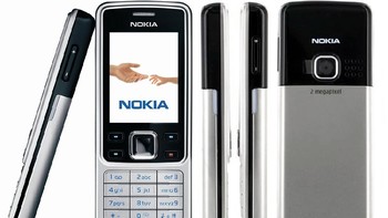 Inilah wujud Nokia 6300 versi masa lalu yang keluar tahun 2006. Walaupun cukup mahal, Nokia 6300 merupakan salah satu ponsel tepopuler dan terlaris dalam sejarah Nokia. Foto: GSM Arena