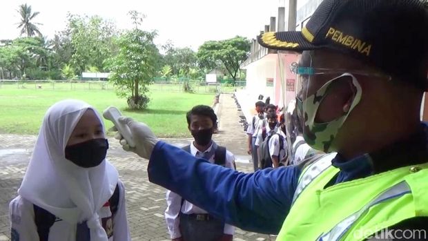 sekolah tatap muka di banyuwangi
