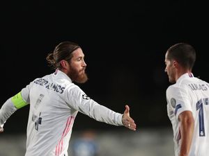 Zidane: Ramos Bakal Bertahan di Madrid