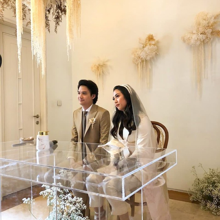 Sherina Munaf & Baskara Mahendra Sherina Munaf & Baskara Mahendra