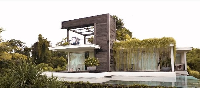 Tak asal pilih, Nikita dan Indra memutuskan untuk tinggal di sebuah villa yang cukup besar dan mewah selama di Bali. Villa tersebut dipilih Nikita karena menurutnya memiliki protokol kesehatan yang tinggi. Foto: YouTube/Nikita Willy Official