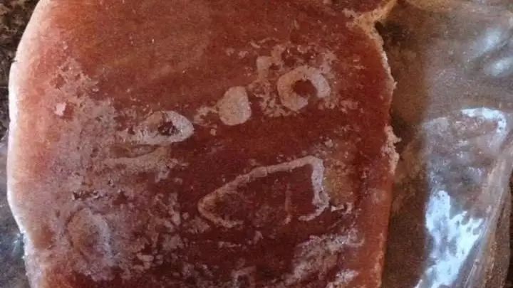 5 Makanan Mirip Donald Trump, dari Snack Kulit Babi hingga Pancake