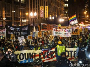 Aksi-aksi Demo Pendukung Trump dan Biden Terus Berlanjut di AS