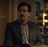 Colin Farrell menaikkan berat badan hingga 20,4 kg dalam 2 bulan demi main di film Lobster. Dia berhenti olahraga dan bergerak, bahkan meminta adiknya mengantarnya dengan mobil kemanapun, agar tidak ada kalori yang terbakar. Sehari-harinya Collin mengasup 4.000 kalori dengan mengonsumsi cheeseburger, kentang goreng, Coca Cola, dan dua potong kue cokelat di malam hari. Foto: Istimewa