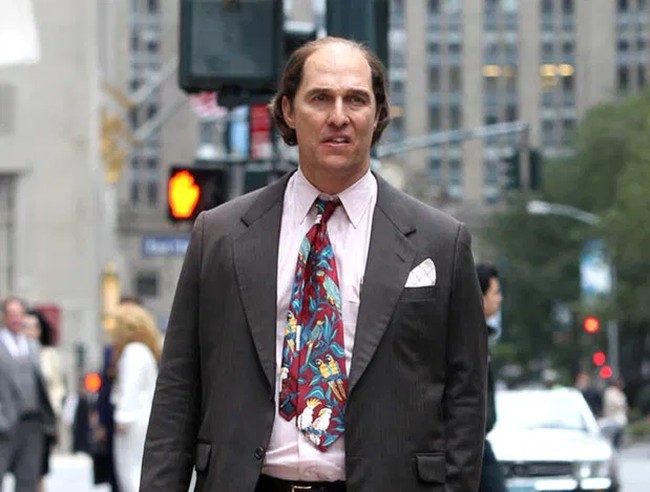 Selama 6 bulan, Matthew McConaughey hanya makan cheeseburger agar berat badannya bisa naik 21 kg untuk flm Gold. Makanan favoritku cheeseburger, jadi aku makan cheeseburger setiap waktu. Aku bikin sendiri cheeseburger. Mencoba semua restoran cepat saji yang belum pernah saya datangi, atau hanya ke situ sekali, paparnya. Foto: Istimewa