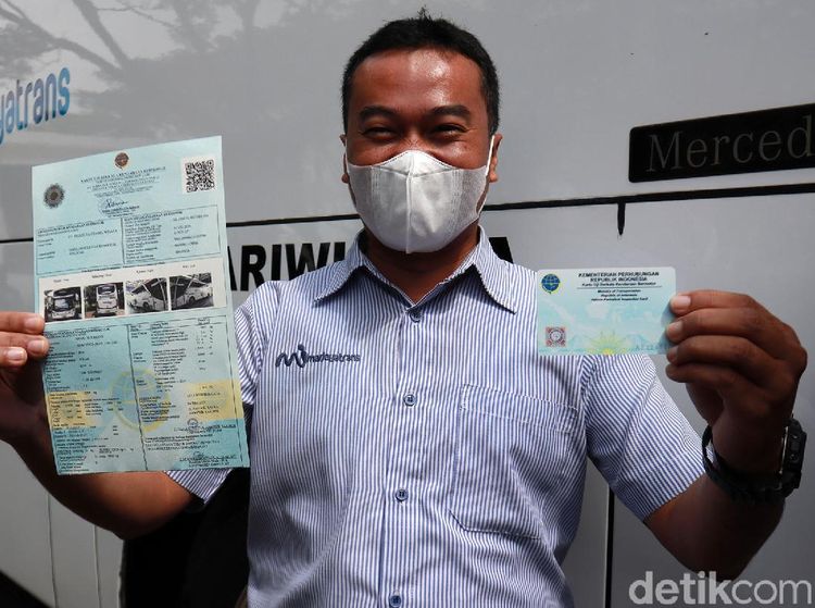 Blu-E Resmi Gantikan KIR di Kota Bandung