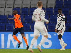 Kritik Menohok Paul Scholes ke MU Saat Gol Demba Ba