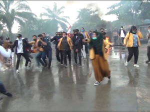 Bawa Senjata Tajam Saat Demo Omnibus Law, Mahasiswa di Kaltim Diamankan