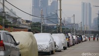Penampakan tersebut terlihat di KBB kawasan Roxy, Jakarta.