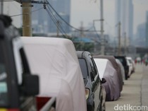 Pastikan Punya Garasi Sebelum Beli Mobil, Parkir di Jalan Bisa Kena Sanksi!