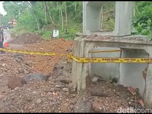 Pekerja Proyek Tewas Tertimbun Longsor di Tasik, Polisi Lakukan Pengusutan
