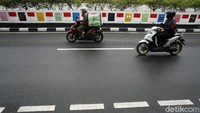Mural berisi ajakan untuk menerapkan 3M.