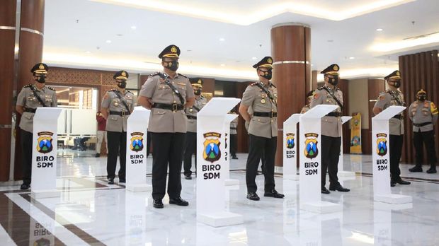 mutasi polda jatim