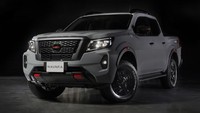 Melengkapi tampilan yang lebih berani adalah lampu depan LED quad-proyektor baru berbentuk kubus dan daytime running light berbentuk C. Foto: Dok. Nissan