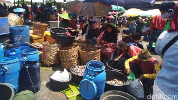 pasar ikan lamongan