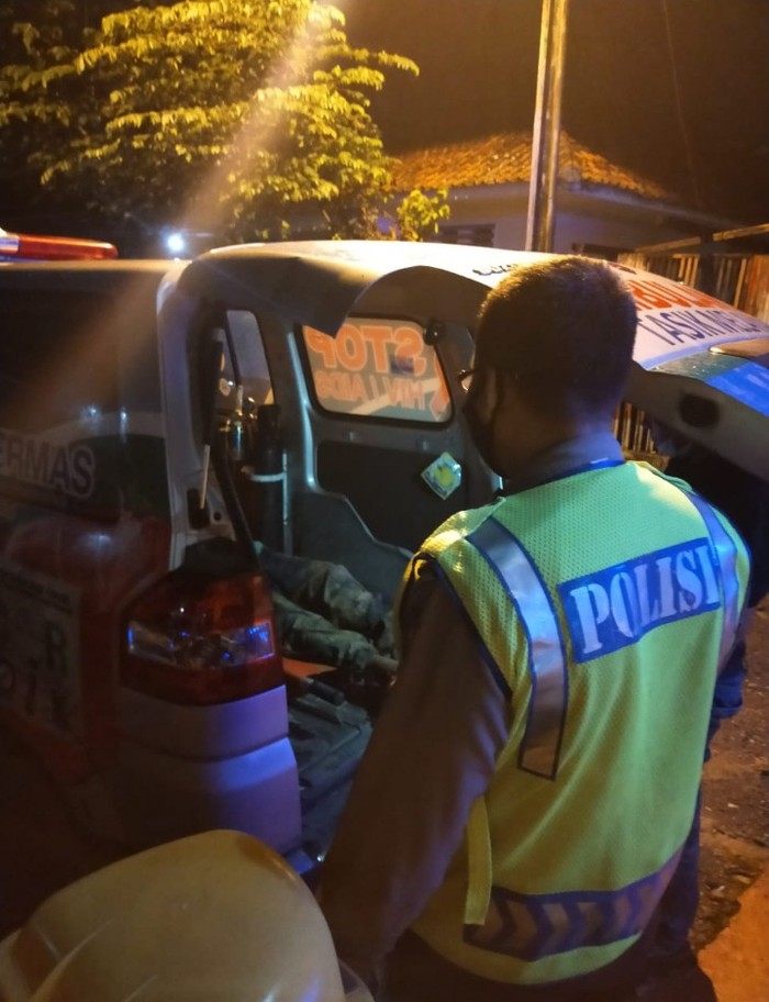 Pekerja proyek gorong-gorong di Tasikmalaya tewas tertimbun longsor