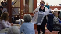 Pertarungan sengit dalam pilpres Amerika Serikat 2020 kini fokus pada lima negara bagian yang belum menyelesaikan penghitungan. AP Photo/Keith Srakocic.