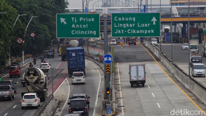 PT Jasa Marga Tbk akan segera melakukan penyesuaian tarif tol Tol Lingkar Luar Jakarta atau JORR yang tarifnya terintegrasi dengan beberapa ruas tol lainnya.