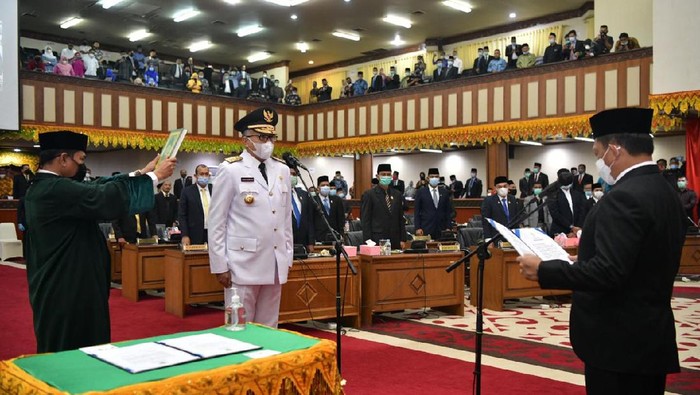 Suasana pelantikan Nova Iriansyah sebagai Gubernur Aceh (Dok. Pemprov Aceh)