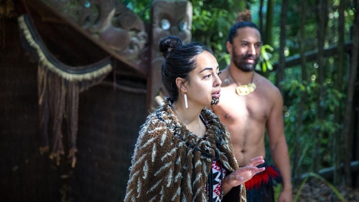 Tato moko Suku Maori di Selandia Baru