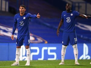 Duet Silva-Zouma Tak Ubahnya Duo Desailly-Terry