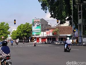 Ingatkan Waktu Salat, Traffic Light di Kota Blitar Kumandangkan Adzan