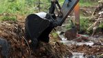 Ada Proyek Normalisasi Kali Rawa Rengas, 18 Rumah Warga Tergusur