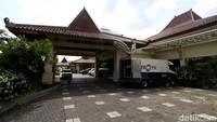 Debat publik pertama Pilkada Solo 2020 tersebut akan digelar di Hotel Sunan, Solo, Jawa Tengah.